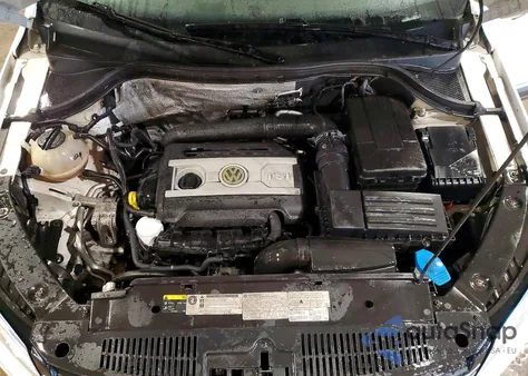 2017 Volkswagen Tiguan Wolfsburg z USA, uszkodzony, nr VIN WVGSV7AX2HK033267